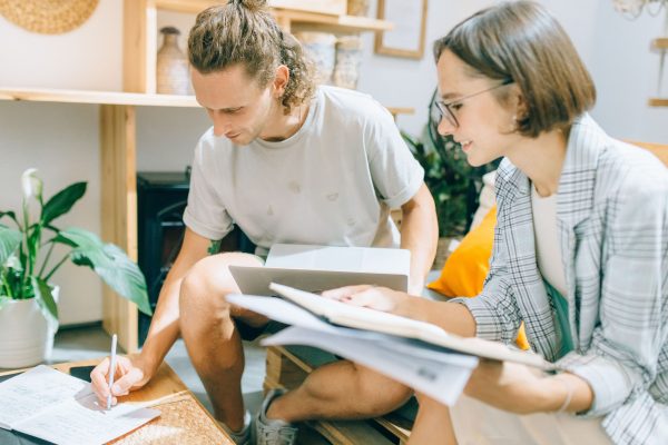 Liebe, Fairness, Vermögen – Warum moderne Partnerschaften Verträge brauchen